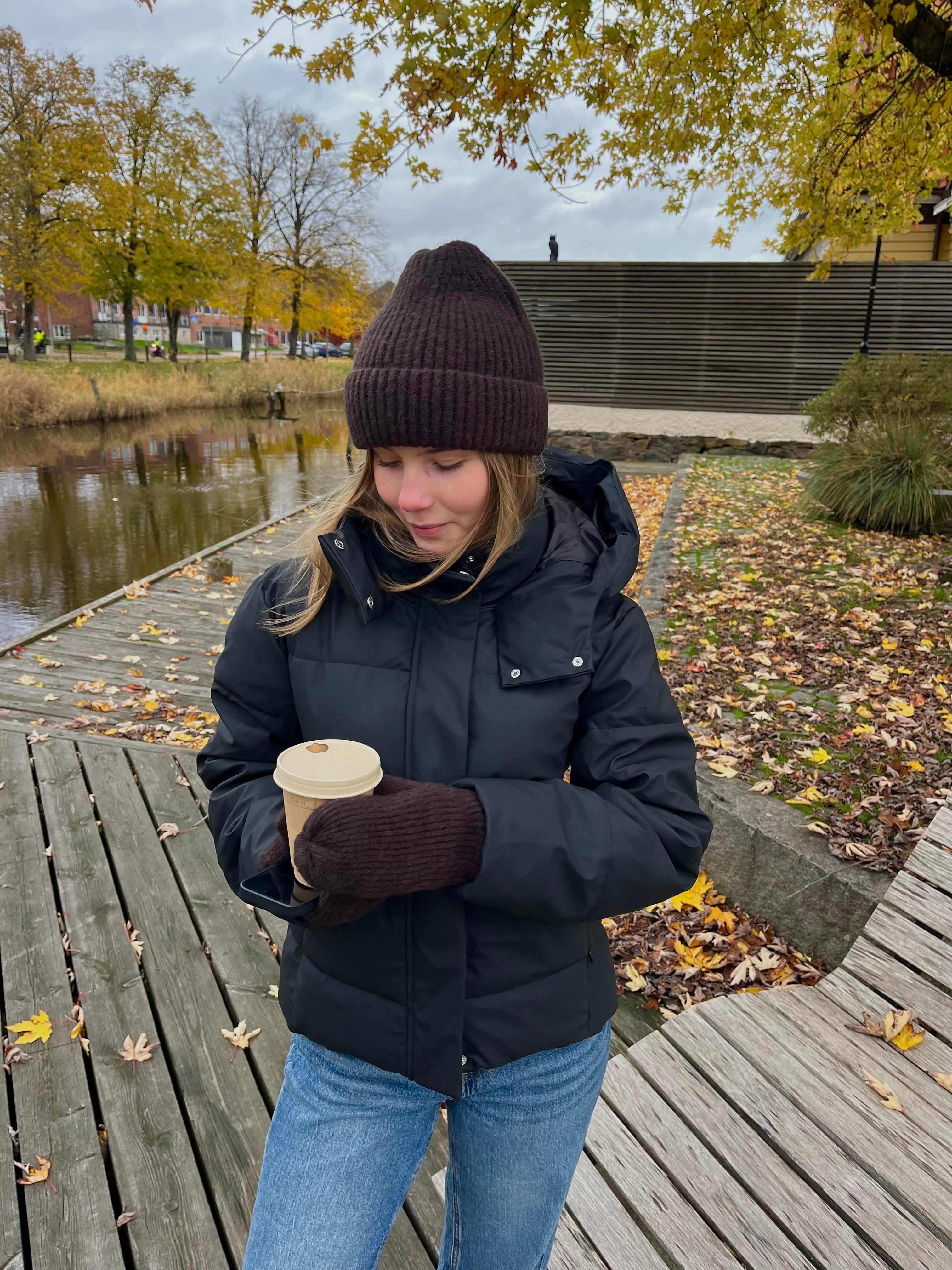 VMGRETAKYLIE Jacket - Black